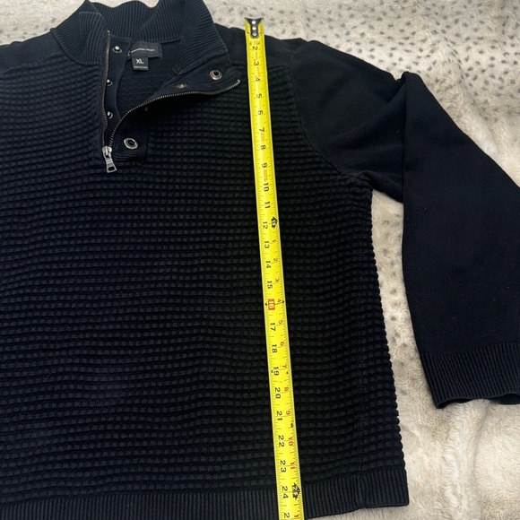 INC International Concepts Black Textured Crewneck Sweater - Picture 6 of 10